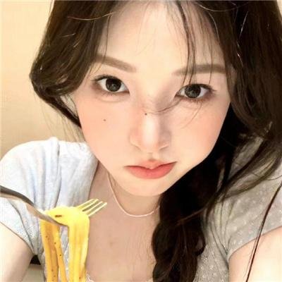 在窗边